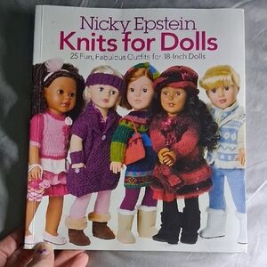 Knits for Dolls by - Colorful Outfits Book
